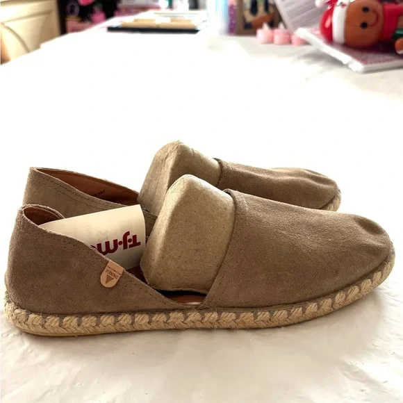 NWT Verbenas Tan Brown Espadrille Leather Loafers SZ 7.5 - Picture 2 of 12